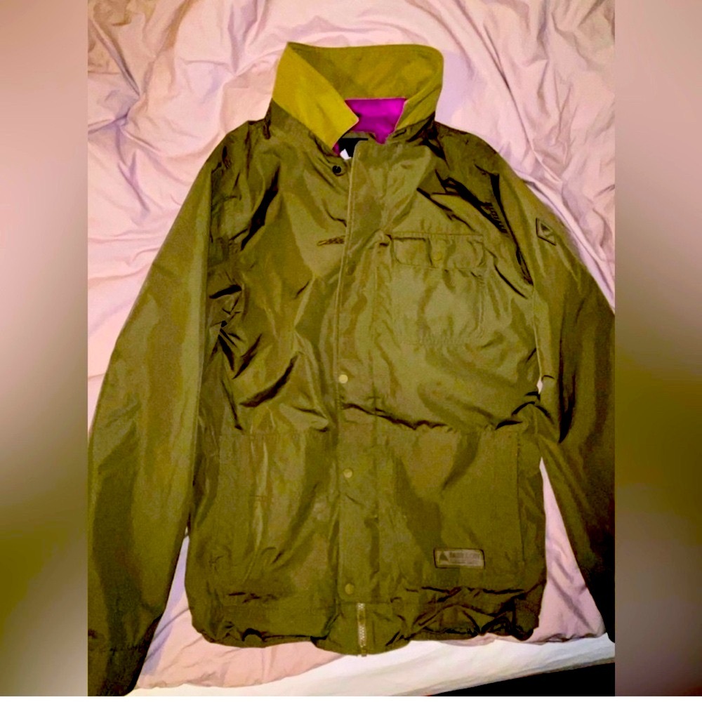 Burton Green Ski & Snowboard Jacket with High Collar - Picture 9 of 12